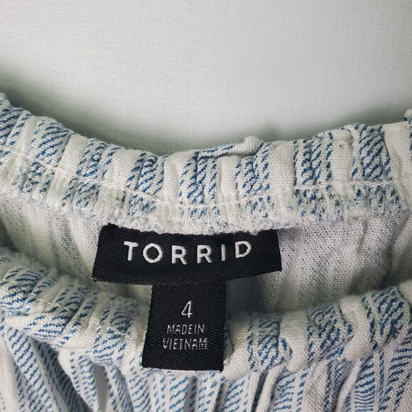 Torrid Blue White Stripe 2-Piece Set Skirt Overlay Shorts & Ruffle Tube Top 4X - Picture 9 of 10